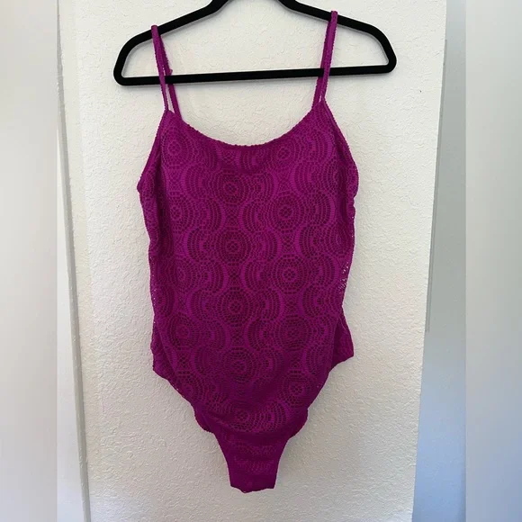 Catalina Swimsuit - Picture 1 of 3